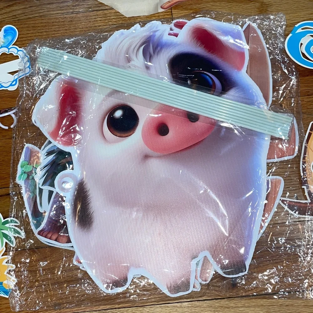 Moana Party Supplies Set with Cake Topper and Decorations
